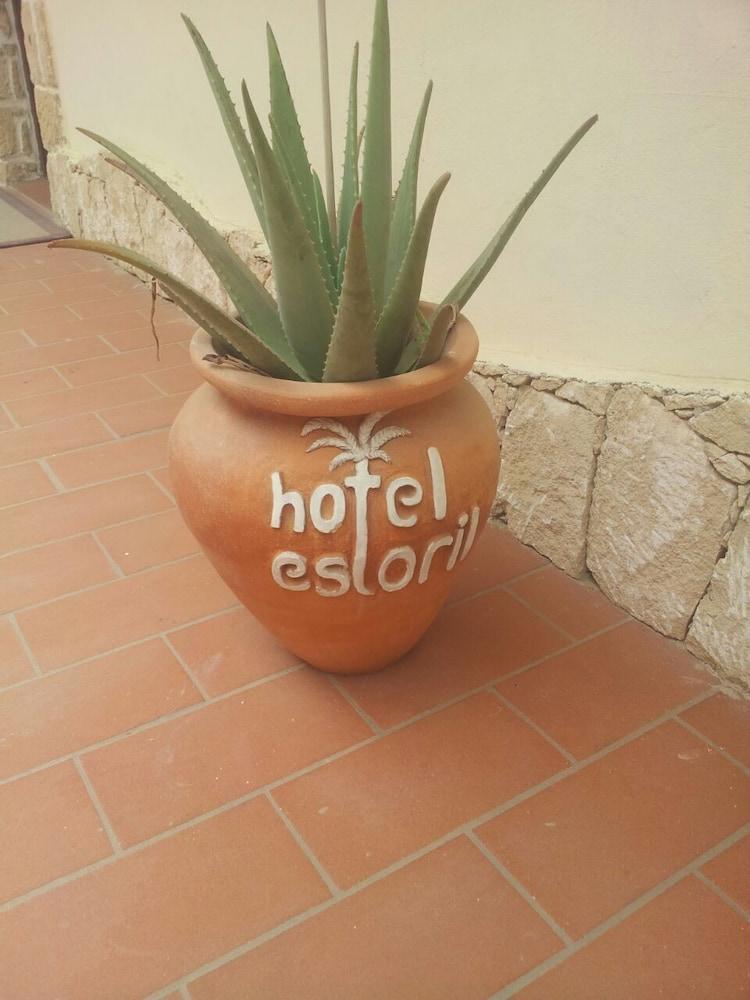Estoril Hotel - Apartments Сал Рей Екстериор снимка