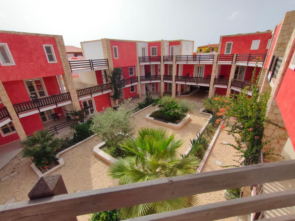 Estoril Hotel - Apartments Сал Рей Екстериор снимка